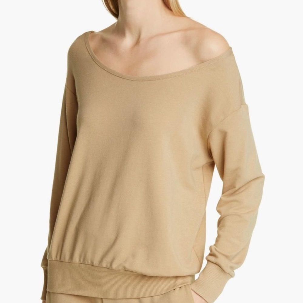 L’AGENCE Kimora One Shoulder Camel Colored Top size large